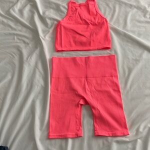 Neon coral/pink workout set